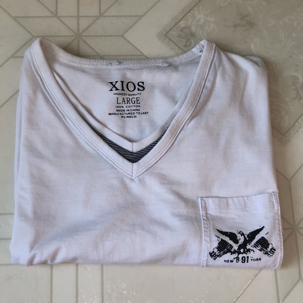 XIOS White VNeck